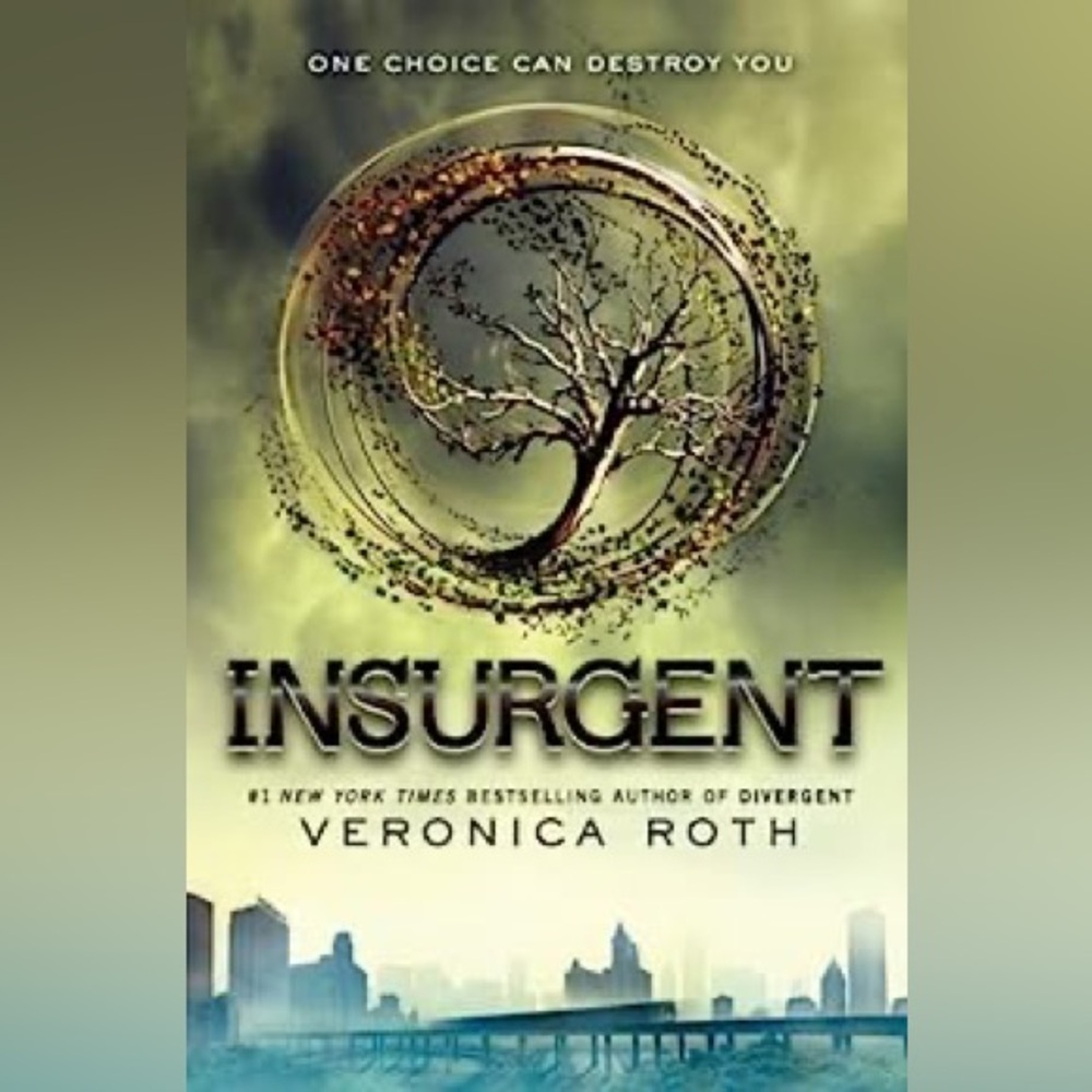 Insurgent COLLECTOR'S EDITION Hardback by Veronica Roth
